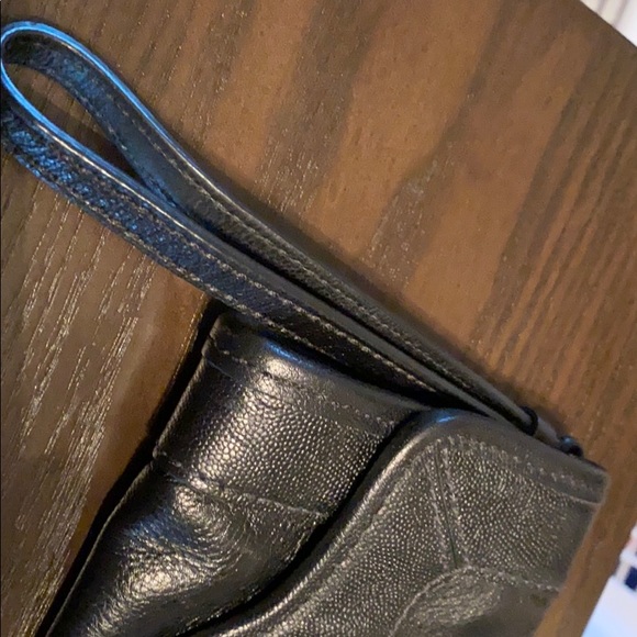 COLE HAAN CLUTCH/WRISTLET NWOT - Picture 2 of 12